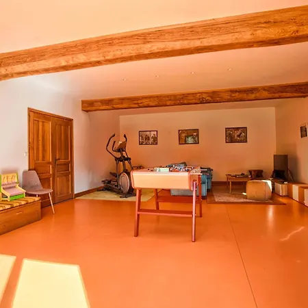 Villa Daniel - 20 Ppl - 8 Bedrooms - Swimming Pool - Tennis